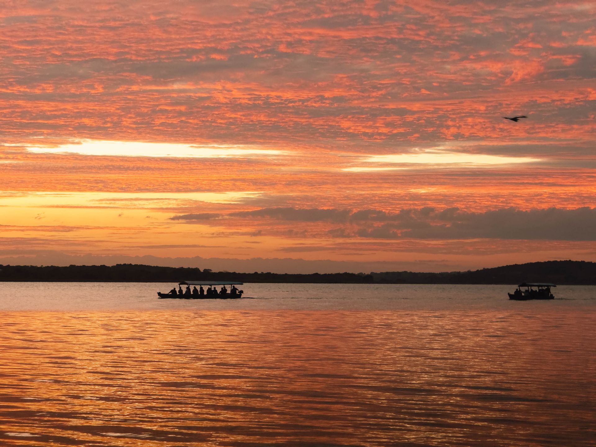 Sunset Flores Guatemala - Sander Hupkes Art