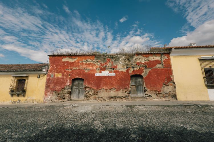 Sander Hupkes Art in Antigua Guatemala
