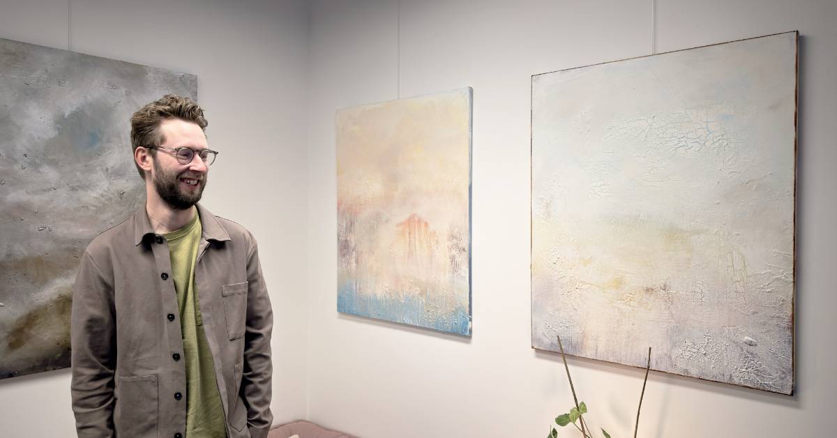 Artist Sander Hupkes with paintings Low Sun 01 & 02